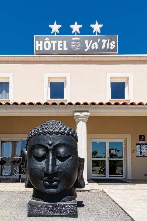 Le Ya'Tis Hotel Saint-Laurent-des-Arbres Eksteriør billede